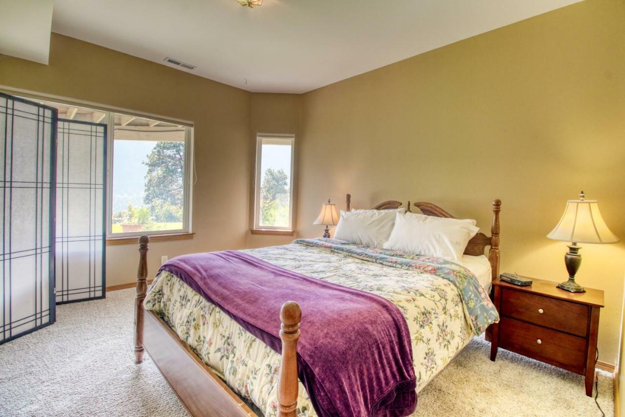 The Hawks Nest Villa Manson ภายนอก รูปภาพ
